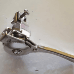 KOVINSKA ROČICA PLINA Z OBJEMKO 18mm - 26mm