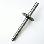 OSOVINA SA LANČANIKOM ZA VRTNI TRAKTOR MTD E165